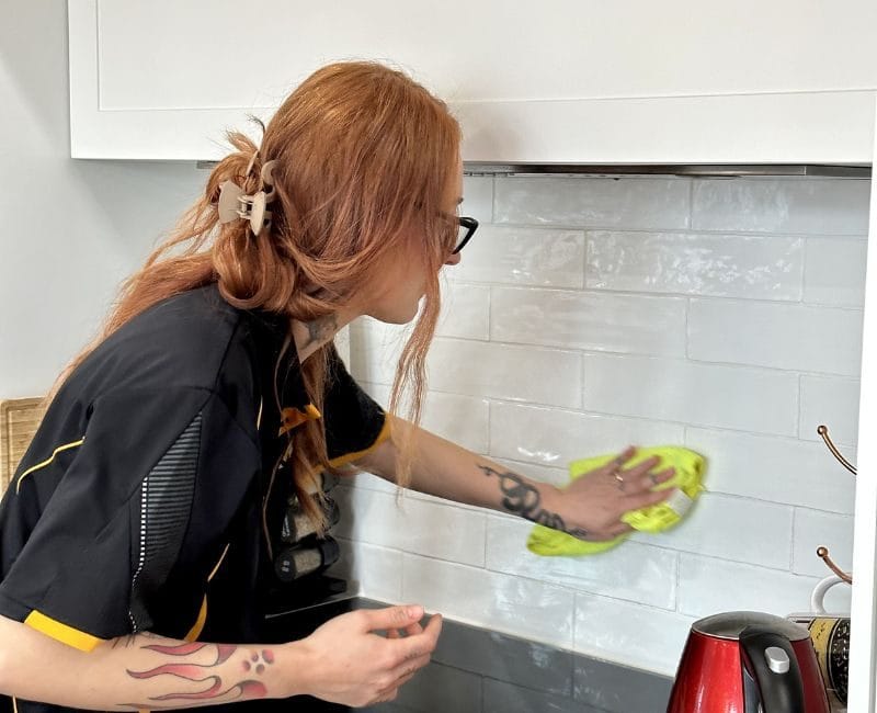 Kitchen Tile and Grout Cleaning